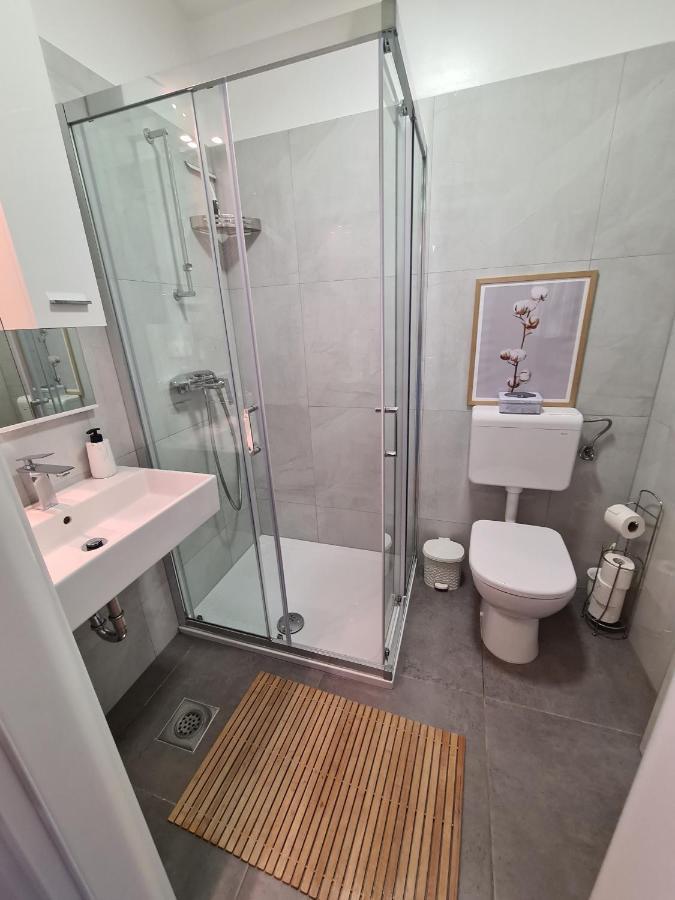 Apartman Monte Zaro Park بولا المظهر الخارجي الصورة
